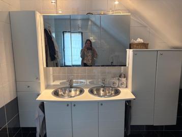 Badkamermeubel beschikbaar voor biedingen