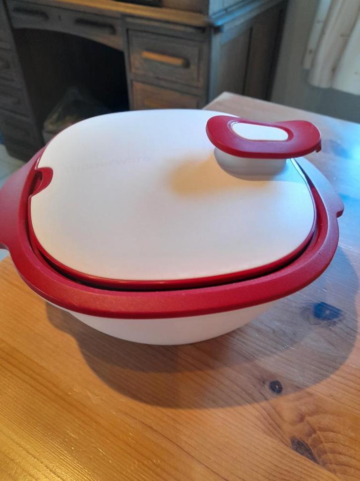 Tupperware Warmie Tup. 2.25l, Huis en Inrichting, Keuken | Tupperware, Schaal, Ophalen