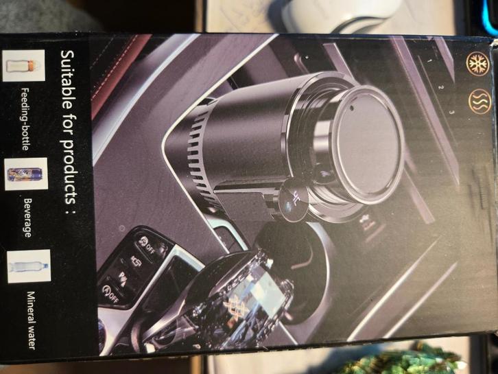 gobelet  chauffant et rafraîchissant avec affichage LED 30eu, Auto diversen, Auto-accessoires, Nieuw, Ophalen of Verzenden