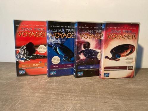 Star Trek Voyager (VHS), Collections, Cinéma & Télévision, Comme neuf, Film, Enlèvement ou Envoi