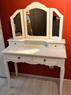 Make up tafel, Handtassen en Accessoires, Uiterlijk | Cosmetica en Make-up, Ophalen