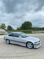 BMW 320I E36 124 000km Coupe 1993 manueel, Auto's, Te koop, Zilver of Grijs, Benzine, Coupé