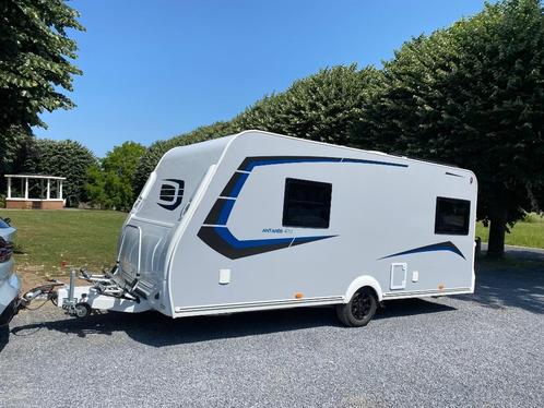 Caravane Caravelair Titanium 470 anniversaire 2023, Caravans en Kamperen, Caravans, Particulier, tot en met 4, Caravelair, 6 tot 7 meter