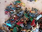 LOT de 466 figurines cow boy SOLDATS indien chevalier romain, Ophalen of Verzenden, Gebruikt, Overige typen