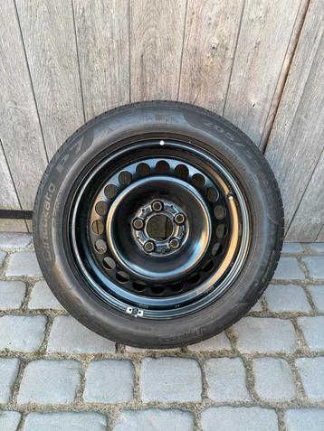 Nieuw reservewiel Mercedes band Pirelli 16” beschikbaar voor biedingen