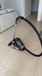 AG3400 stofzuiger zonder zak, Elektronische apparatuur, Stofzuigers, Ophalen, Zo goed als nieuw, Stofzuiger