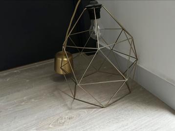 Hanglamp goudkleurig beschikbaar voor biedingen