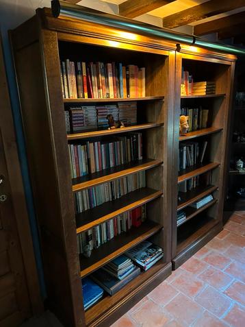 Bibliotheekensemble in massief eik – 5 kasten beschikbaar voor biedingen