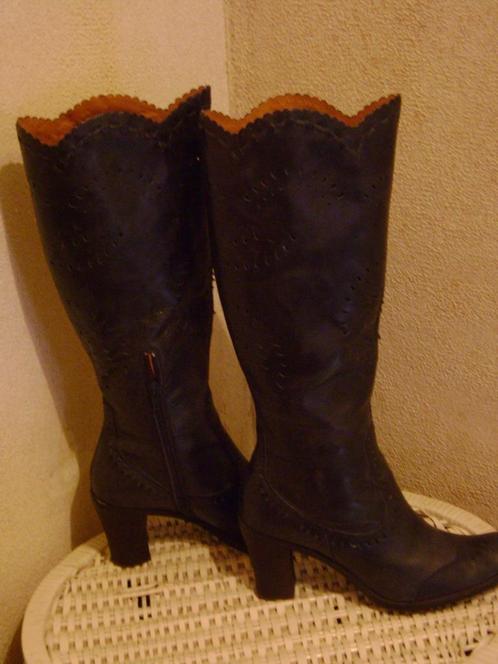 Donker blauwe lederen laarzen - mt 41- als nieuw, Kleding | Dames, Schoenen, Zo goed als nieuw, Hoge laarzen, Blauw, Ophalen of Verzenden