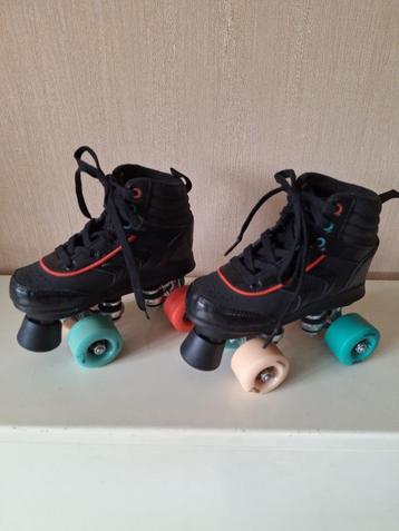 Rolschaatsen maat 31-32 beschikbaar voor biedingen