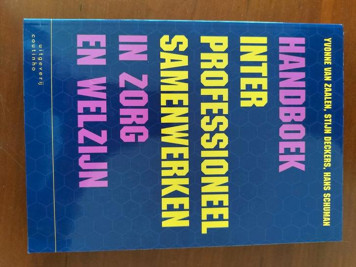 Handboek interprofessioneel samenwerken in zorg en welzijn, Boeken, Wetenschap, Zo goed als nieuw, Ophalen of Verzenden