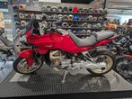 Nieuwe Moto-Guzzi V100 Mandello Rood met 1099 euro korting, Motos, 2 cylindres, Tourisme, Plus de 35 kW, 1053 cm³