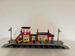 Lego 7824 Gare, Comme neuf, Ensemble complet, Lego, Enlèvement ou Envoi