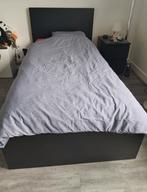 Bed 90 op 200 cm Malm Ikea zwart + matras + lattenbodem, Ophalen, Zo goed als nieuw, Zwart, 200 cm