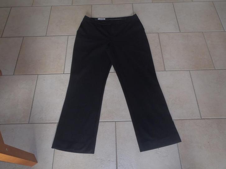 zwarte broek maat 42 - Yjessica, Kleding | Dames, Broeken en Pantalons, Zo goed als nieuw, Zwart, Lang, Ophalen of Verzenden