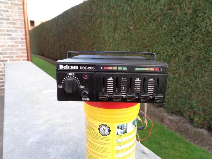 Vintage Equalizer Uit De Jaren 70/80, Auto diversen, Overige Auto diversen, Ophalen of Verzenden