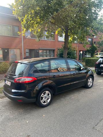 Ford Smax 2.0L essence, Autos, Ford, Euro 5, Achat, 1675 kg, 5 portes