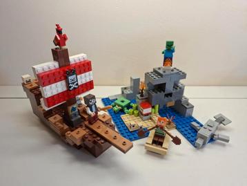 Lego MINECRAFT 21152 THE PIRATE SHIP ADVENTURE  beschikbaar voor biedingen