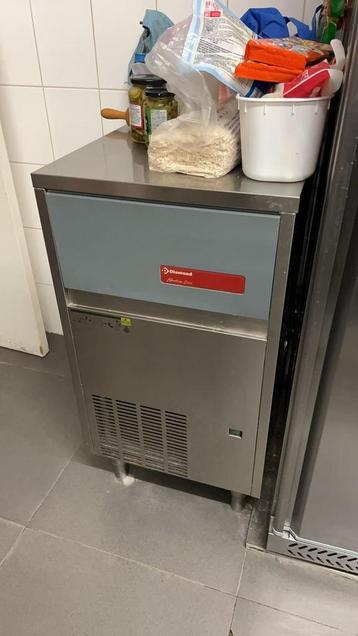 Diamantgeschoren ijsmachine beschikbaar voor biedingen