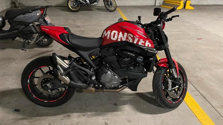 Ducati monster 937+ 2021, Motoren, Motoren | Ducati, Particulier, Naked bike, meer dan 35 kW, 2 cilinders, Motorrijbewijs A, ABS