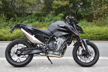 KTM- DUKE 890 - COMME NEUF disponible aux enchères