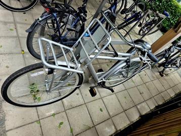 Stad fiets  beschikbaar voor biedingen