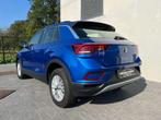 Volkswagen T-Roc T-ROC 1.5TSI 150PK BLAUW (bj 2023), Auto's, Automaat, 4 cilinders, Blauw, Leder en Stof