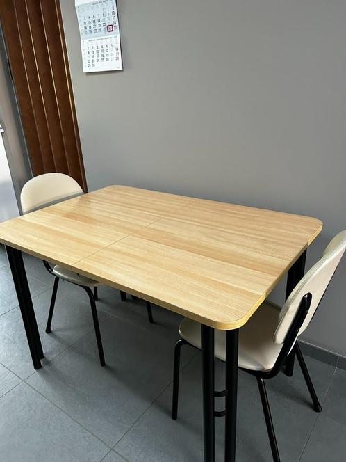 Keukentafel en stoelen, Huis en Inrichting, Keuken | Keukenelementen, Zo goed als nieuw, Ophalen