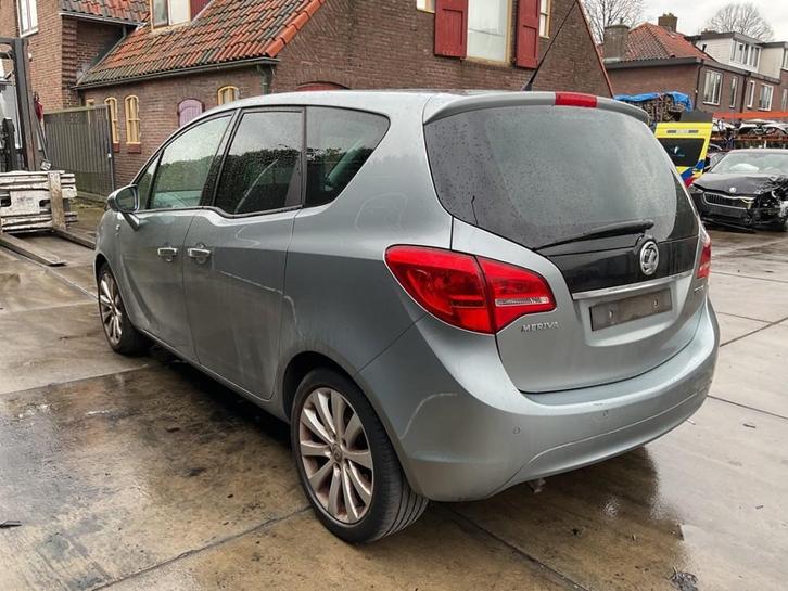 PARE-CHOCS ARRIÈRE Opel Meriva (|13268247|), Autos : Pièces & Accessoires, Carrosserie & Tôlerie, Pare-chocs, Opel, Arrière, Utilisé