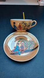 Porseleinen kopje en schoteltje., Antiek en Kunst, Ophalen of Verzenden