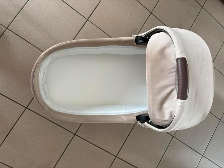 Cybex balios S LUX Draagmand met aerosleep en adaptors, Kinderen en Baby's, Buggy's, Zo goed als nieuw, Zonnekap, Ophalen of Verzenden