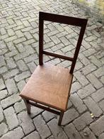 Ancienne chaise en bois, Ophalen