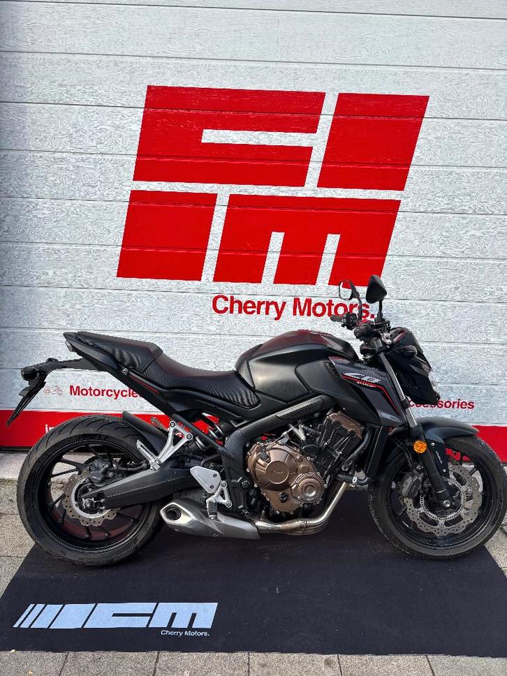 Honda CB650F - 2020 - 27.000KM - 1j Garantie, Motos, Motos | Honda, Entreprise, Naked bike, plus de 35 kW, 4 cylindres, Permis Moto A