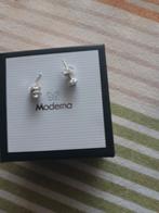 Volledig nieuwe oorbellen  e, Handtassen en Accessoires, Oorbellen, Ophalen of Verzenden, Zilver, Zilver