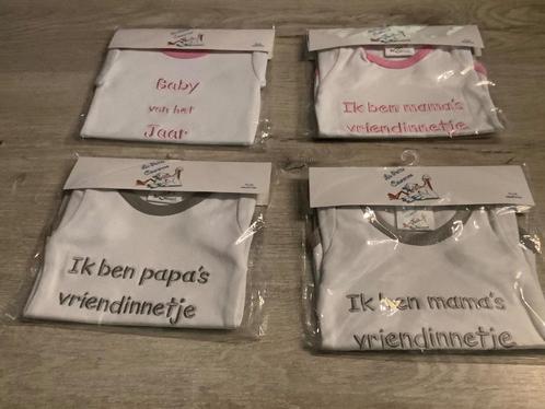 Baby's verschillende body's met teksten (Nieuw), Kinderen en Baby's, Babykleding | Maat 50, Nieuw, Meisje, Pakje, Ophalen of Verzenden