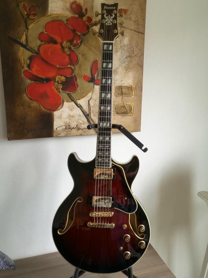 IBANEZ AM153QA-dbs, Muziek en Instrumenten, Snaarinstrumenten | Gitaren | Elektrisch, Zo goed als nieuw, Semi-solid body, Ibanez