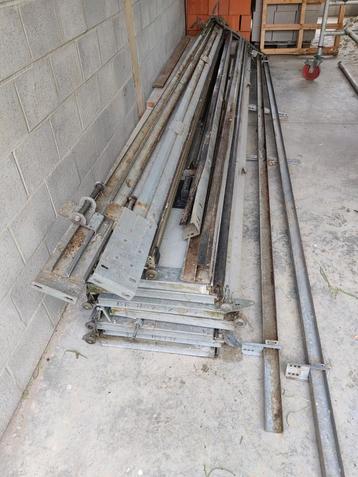 Sectionale poort, Doe-het-zelf en Bouw, Metalen, Ophalen, Gebruikt