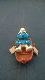 Supersmurf met roeiboot 4.0219, Ophalen of Verzenden, Gebruikt, Overige Smurfen, Poppetje, Figuurtje of Knuffel