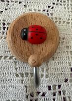 Crochet adhésif en bois « Coccinelle  » – 1 place, Enlèvement ou Envoi, Comme neuf, Bois