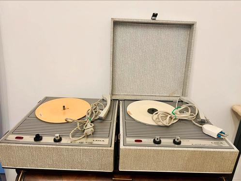 2x VINTAGE DRAAGBARE PLATENSPELER LESA ZODYNA 1960 Italië, Audio, Tv en Foto, Platenspelers, Gebruikt, Platenspeler, Overige merken