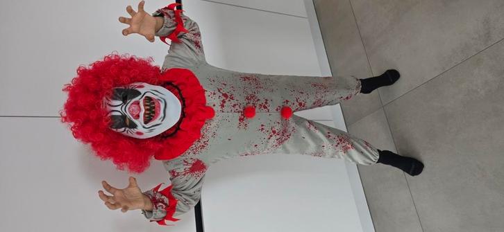 Déguisement clown d’horreur enfant 5-6 ans avec masque, Kinderen en Baby's, Carnavalskleding en Verkleedspullen, Zo goed als nieuw