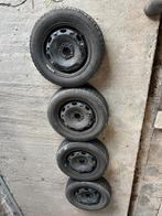 Winterbanden  165/70/14 op originele VW polo velgen, Auto-onderdelen, Banden en Velgen, Ophalen, Winterbanden, Band(en)