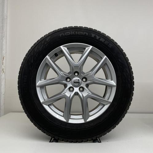 Volvo 18 inch velgen + winterbanden XC60 2017-, Auto-onderdelen, Banden en Velgen, Banden en Velgen, Winterbanden, 18 inch, 235 mm