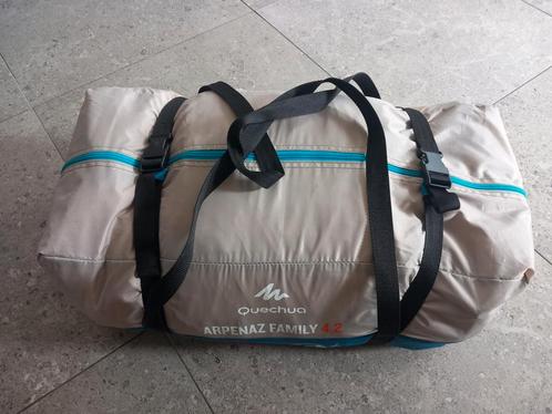 Quechua arpenaz 4.2 tent, Caravans en Kamperen, Tenten, Zo goed als nieuw, Ophalen
