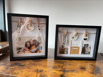 2 fotolijsten beschikbaar voor biedingen