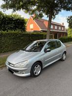 Peugeot 206 1.4 benzine 185.000 km, Zwart, 4 cilinders, 1400 cc, Particulier