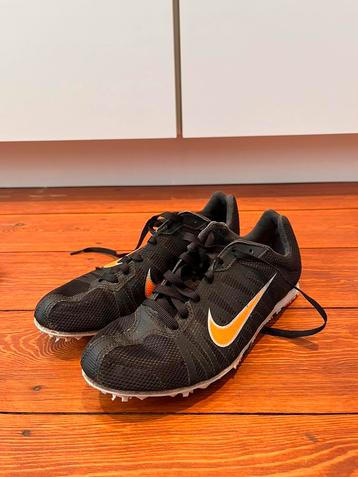 NIKE Zoom Rival D Spikes beschikbaar voor biedingen