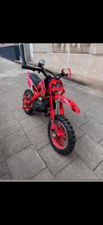 Moto rouge pour enfants 12 ans, Enlèvement