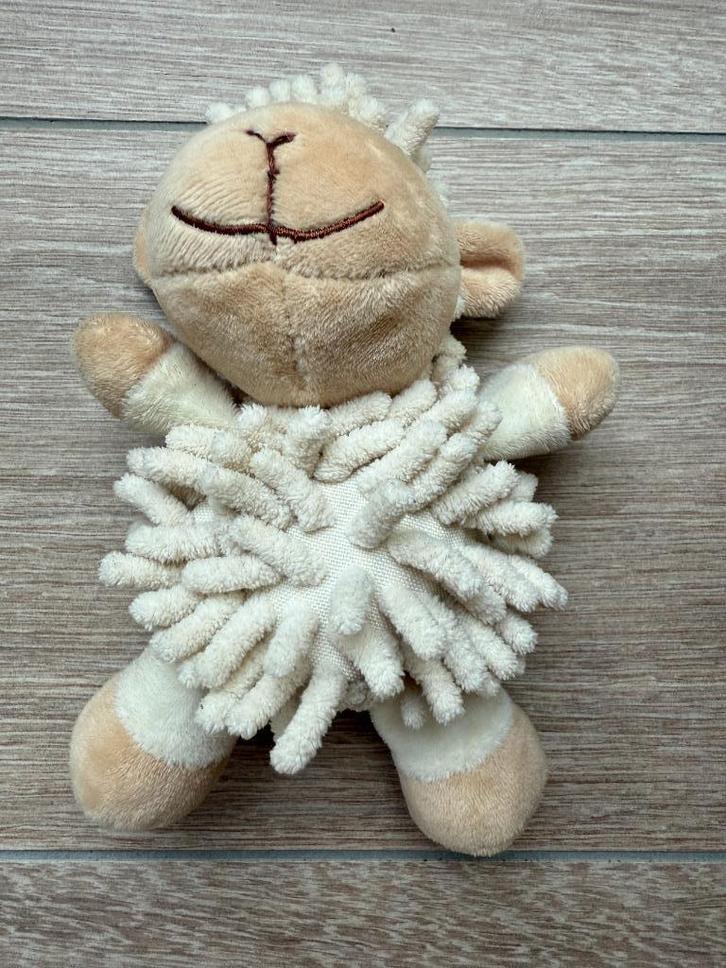 Hondenspeelgoed: Pluche schaapje, Dieren en Toebehoren, Hondenspeelgoed, Zo goed als nieuw, Piepspeelgoed, Ophalen of Verzenden