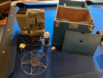 Filmprojector 8 mm film Eumig van 1959’ beschikbaar voor biedingen